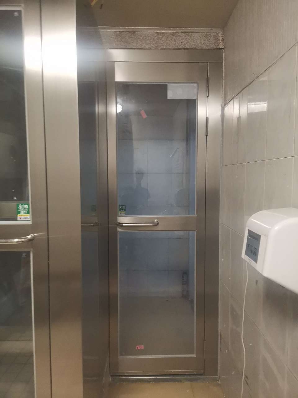哈爾濱轉角風淋室